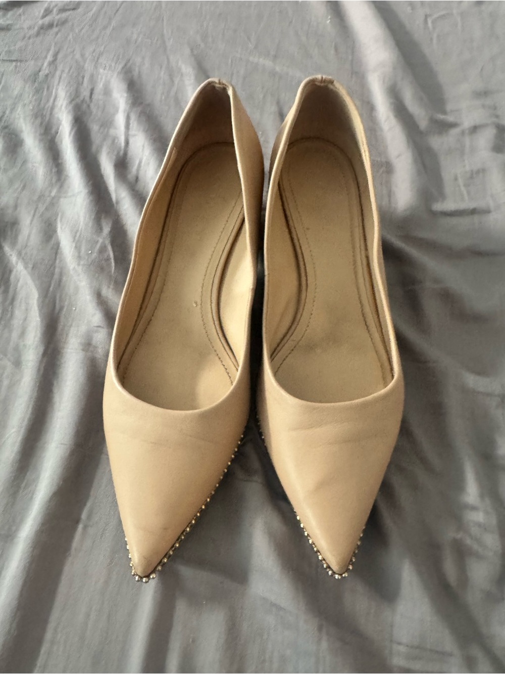 Coach leather Heel Pumps with Decorative Gold Trim - Picture 3 of 7